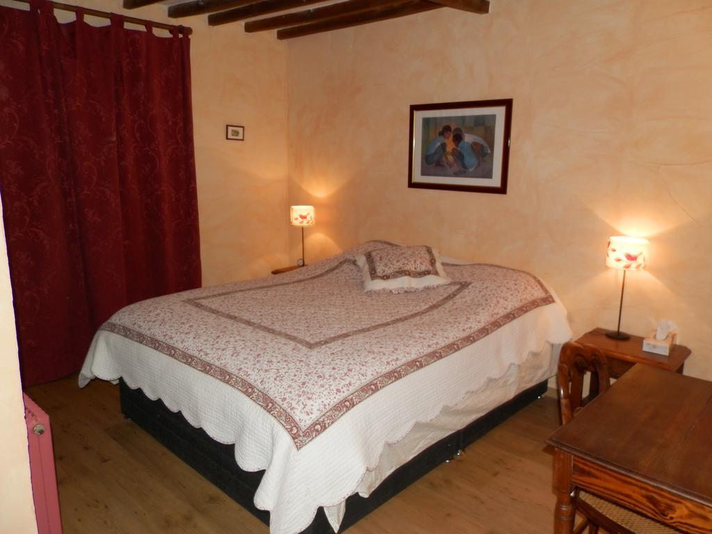 Domaine De Varenne Bed and Breakfast Saint-Amand-en-Puisaye Εξωτερικό φωτογραφία